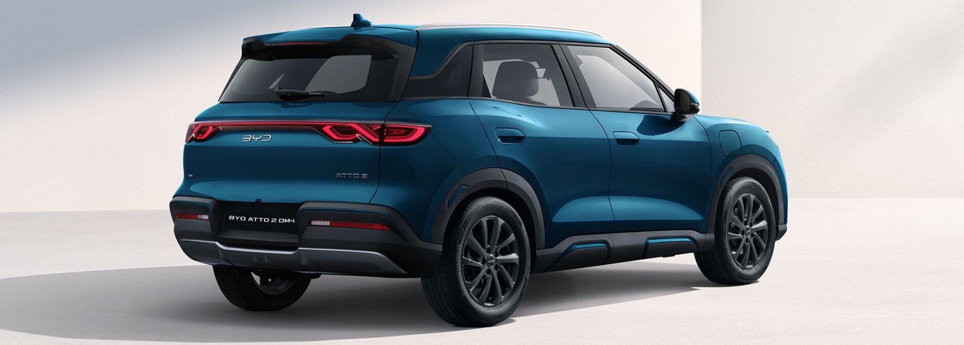 BYD Atto 2 DM-i exterior