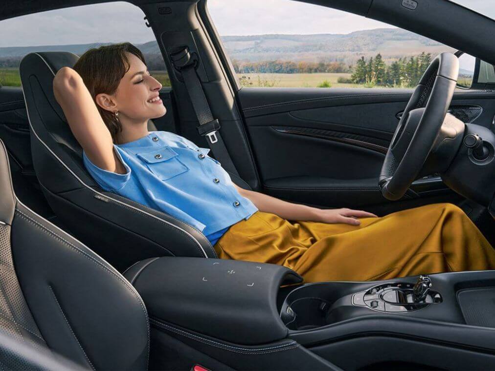 INTÉRIEUR ERGONOMIQUE